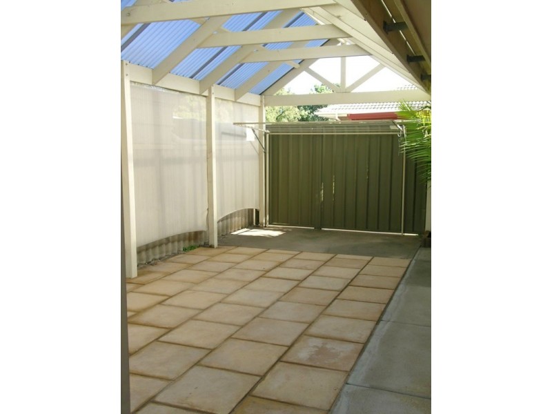 2/11 Oronsay Drive, North Haven SA 5018