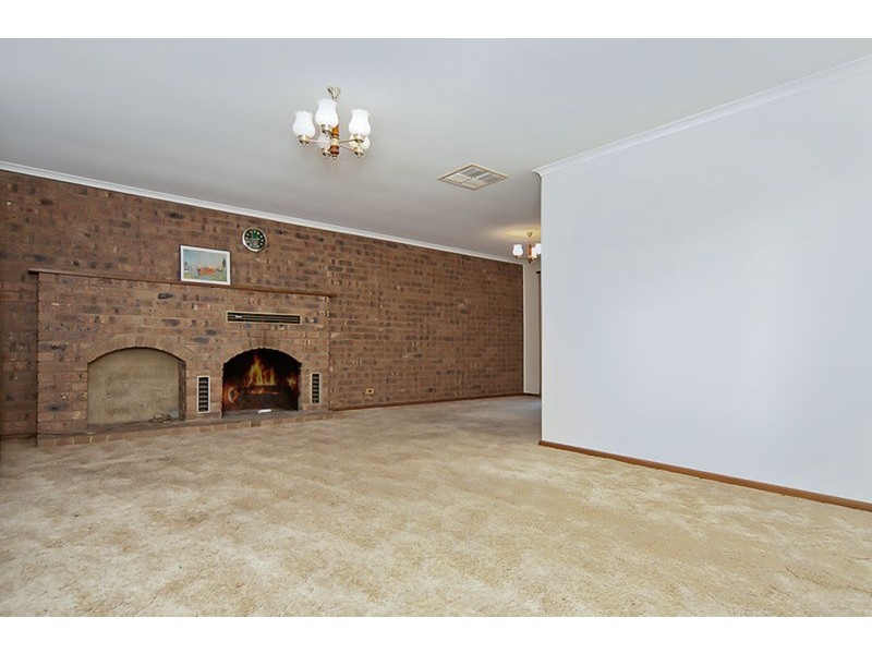 32 Merle Martin  Drive, North Haven SA 5018