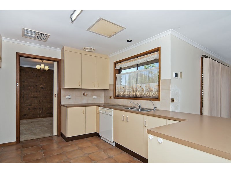 32 Merle Martin  Drive, North Haven SA 5018