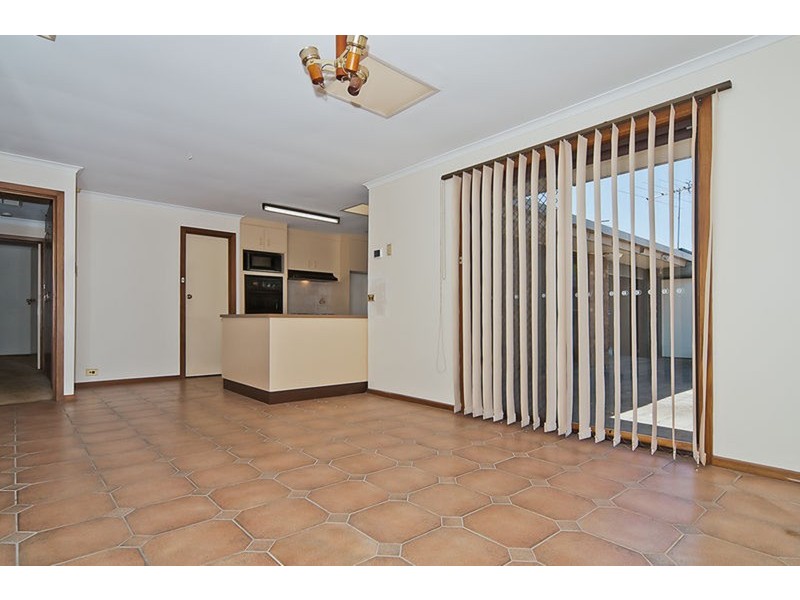 32 Merle Martin  Drive, North Haven SA 5018