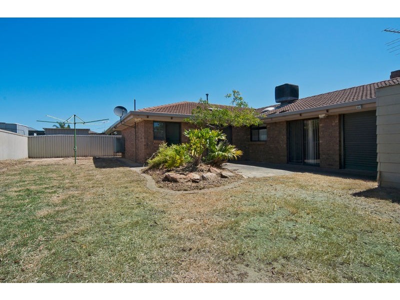 32 Merle Martin  Drive, North Haven SA 5018