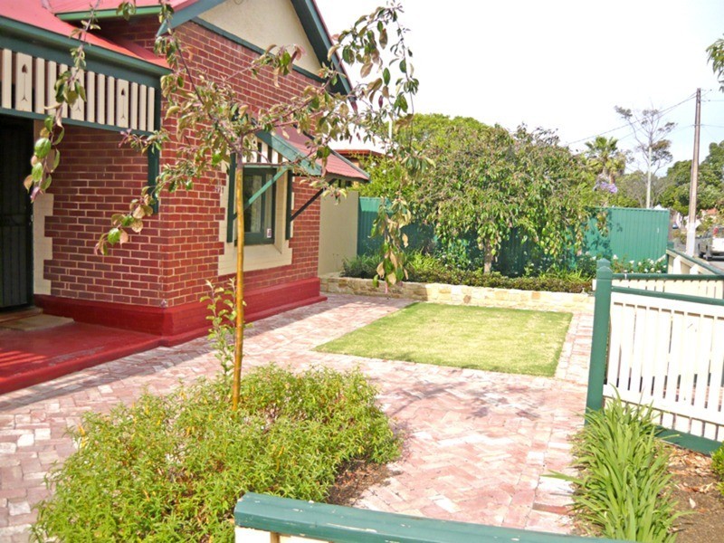 25 Claughton  Road, Largs Bay SA 5016