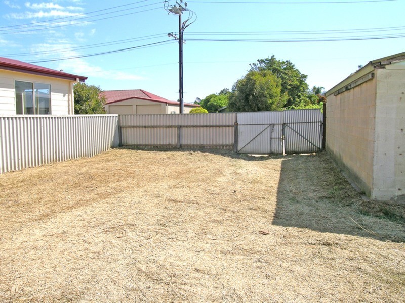 34 Centre  Street, Largs Bay SA 5016