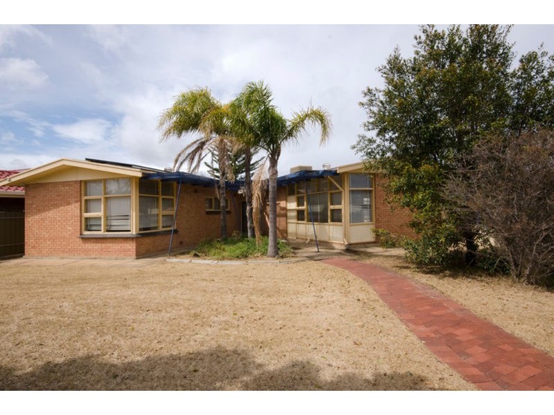 34 Centre  Street, Largs Bay SA 5016