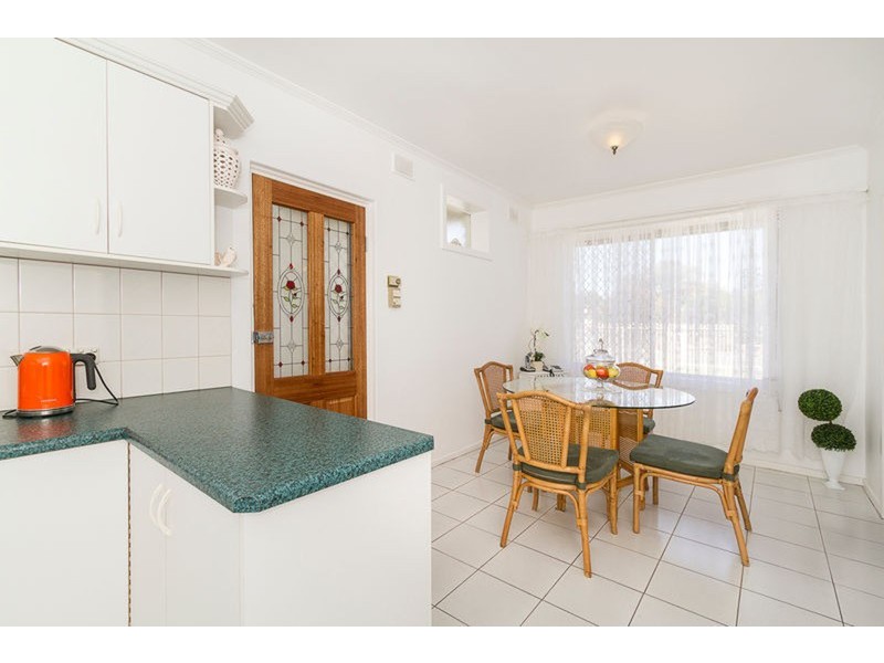 298 Railway  Terrace, Taperoo SA 5017