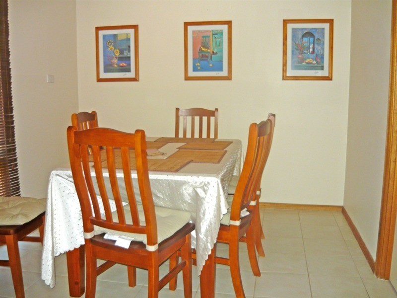 12 Gordon Luxton Drive, North Haven SA 5018