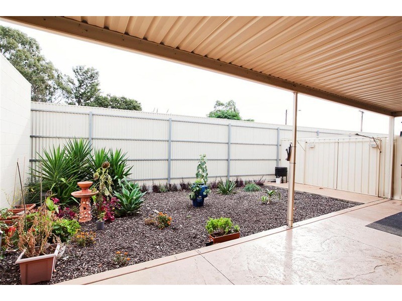 2/145 Mead Street, Peterhead SA 5016