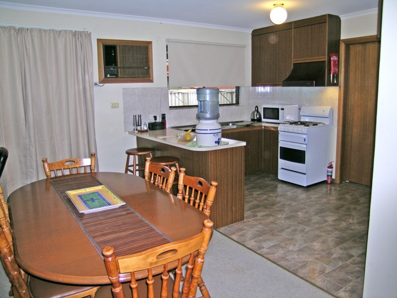 2/15 Carlson  Drive, North Haven SA 5018