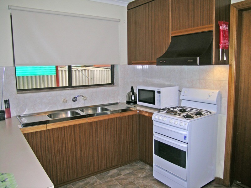 2/15 Carlson  Drive, North Haven SA 5018