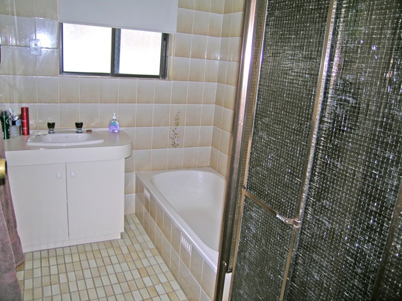 2/15 Carlson  Drive, North Haven SA 5018