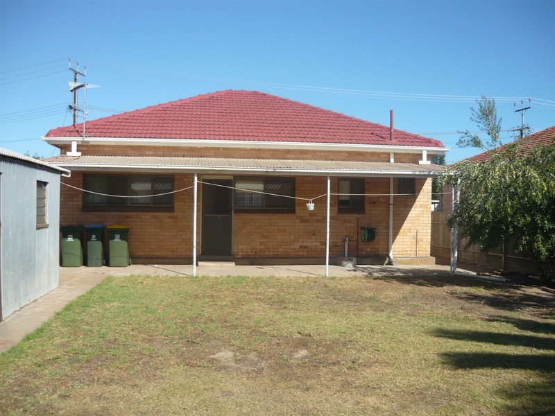 21 Olive Street, Largs Bay SA 5016