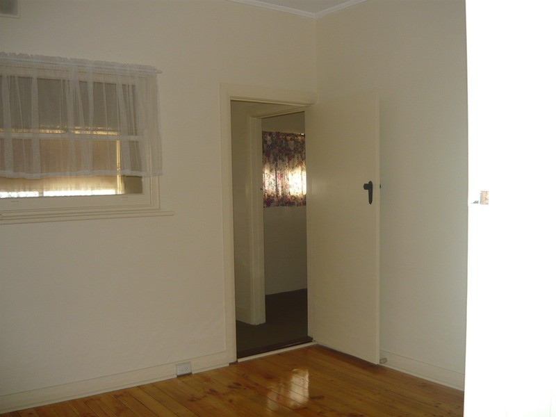 21 Olive Street, Largs Bay SA 5016