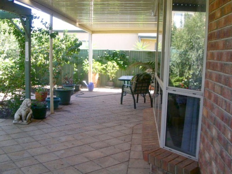 26 Sheaoak Drive, Mawson Lakes SA 5095