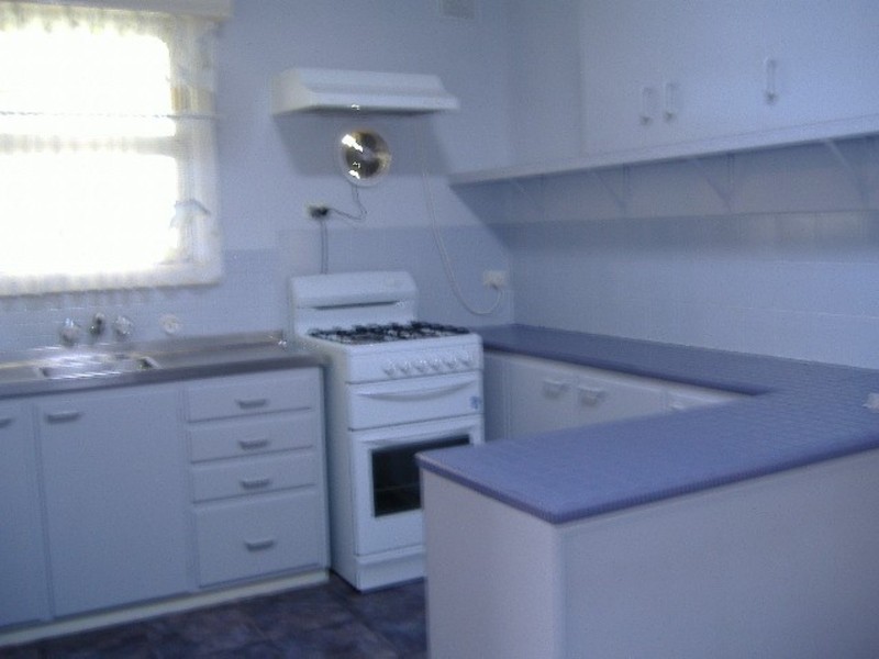 27 Burley Road, Elizabeth Vale SA 5112