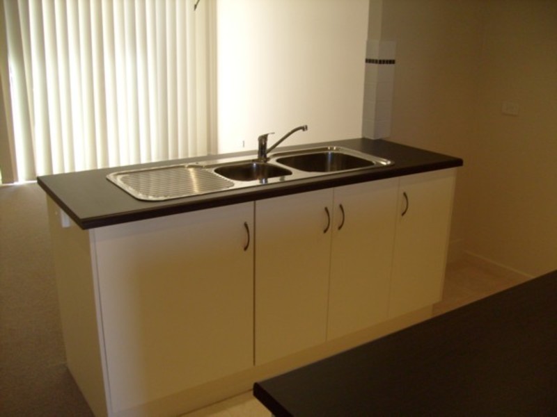 17 Tatura Road, Munno Para West SA 5115