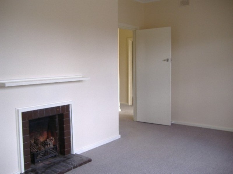 6 Willison Road, Elizabeth South SA 5112