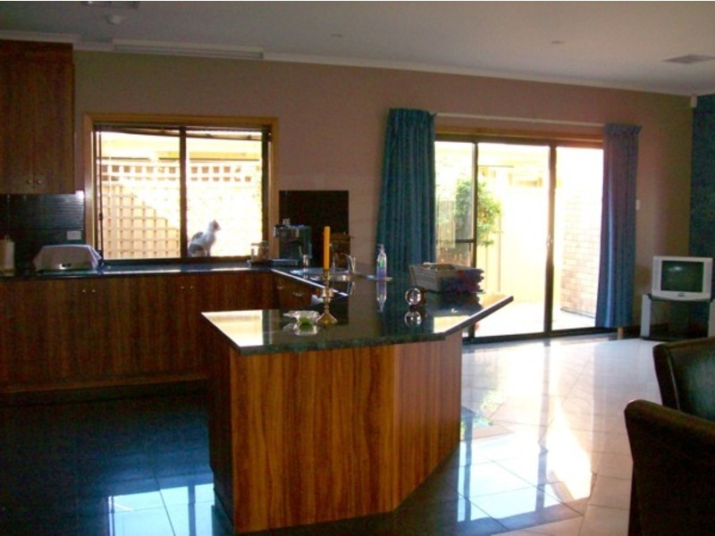 1 Parkview Street, Burton SA 5110