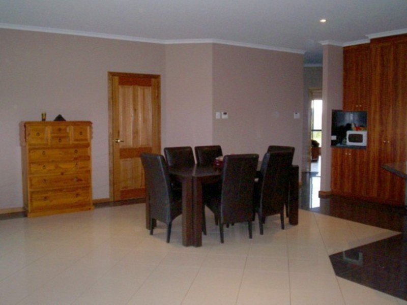 1 Parkview Street, Burton SA 5110