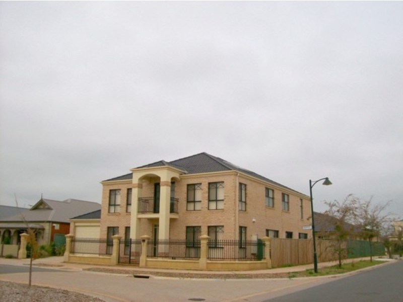 46 Lakefield Crescent, Mawson Lakes SA 5095