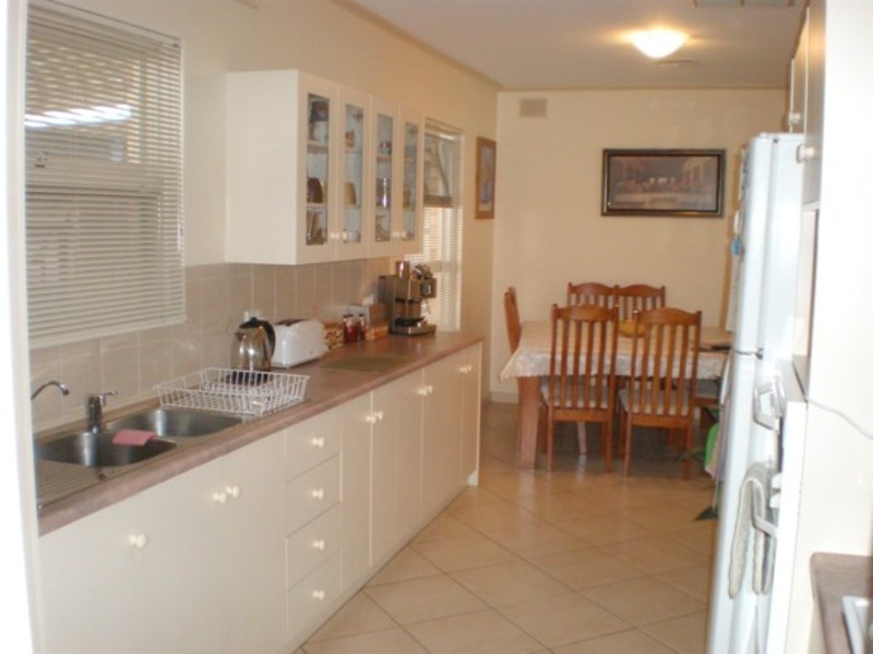 1 Whitley Street, Parafield Gardens SA 5107