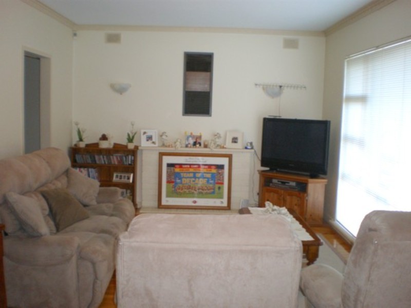 1 Whitley Street, Parafield Gardens SA 5107