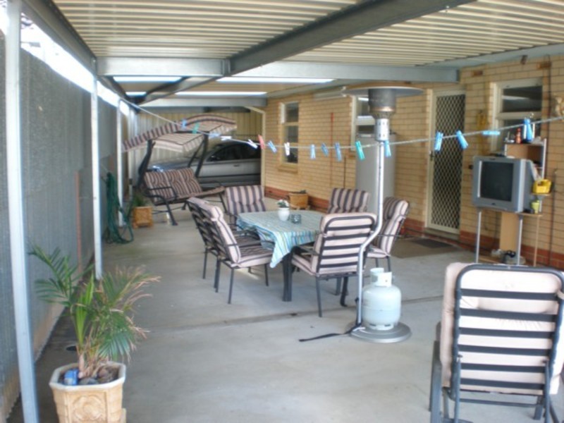 1 Whitley Street, Parafield Gardens SA 5107