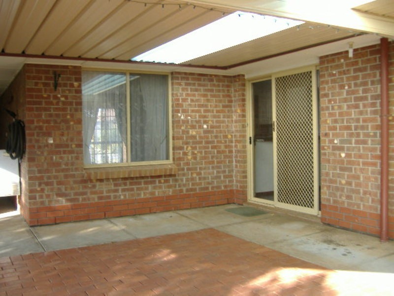 31 Balmoral Circuit, Blakeview SA 5114