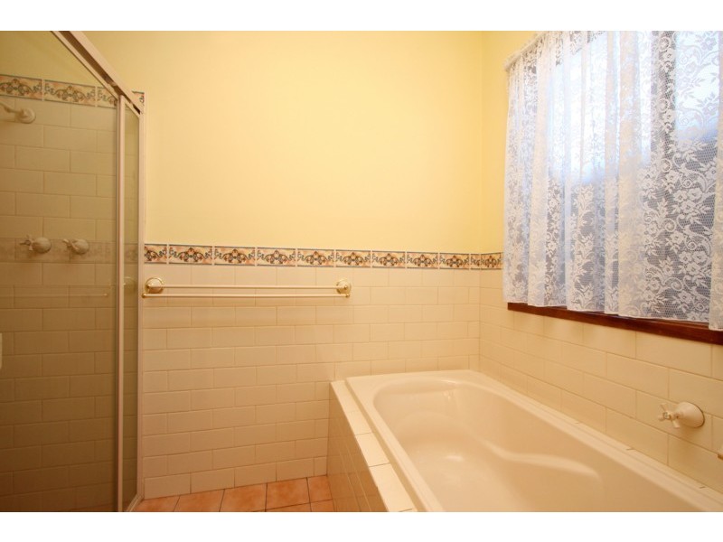 2 Chelsea Drive, Enfield SA 5085