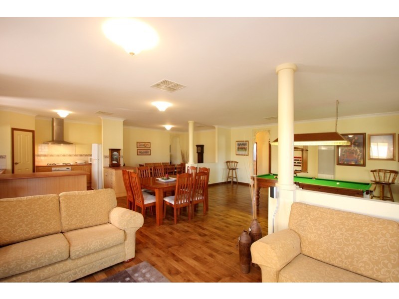 2 Chelsea Drive, Enfield SA 5085