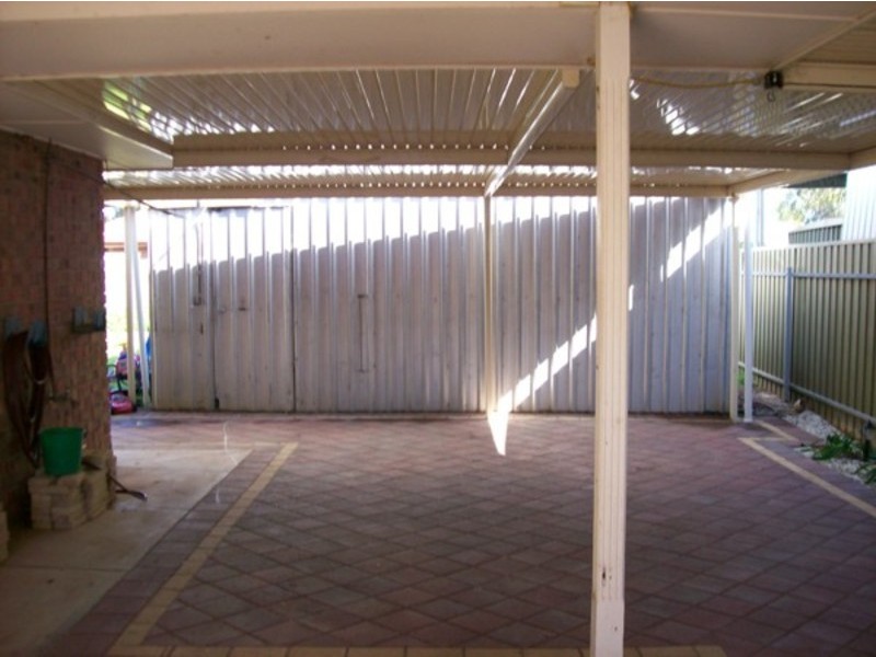 28 Shirley Avenue, Parafield Gardens SA 5107