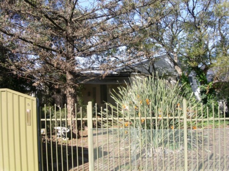 10 Somerset Avenue, Clearview SA 5085