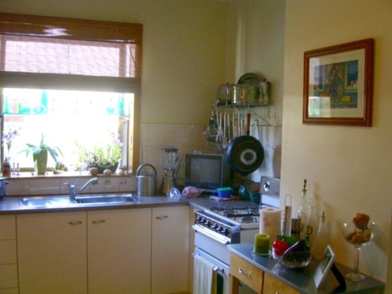 10 Somerset Avenue, Clearview SA 5085