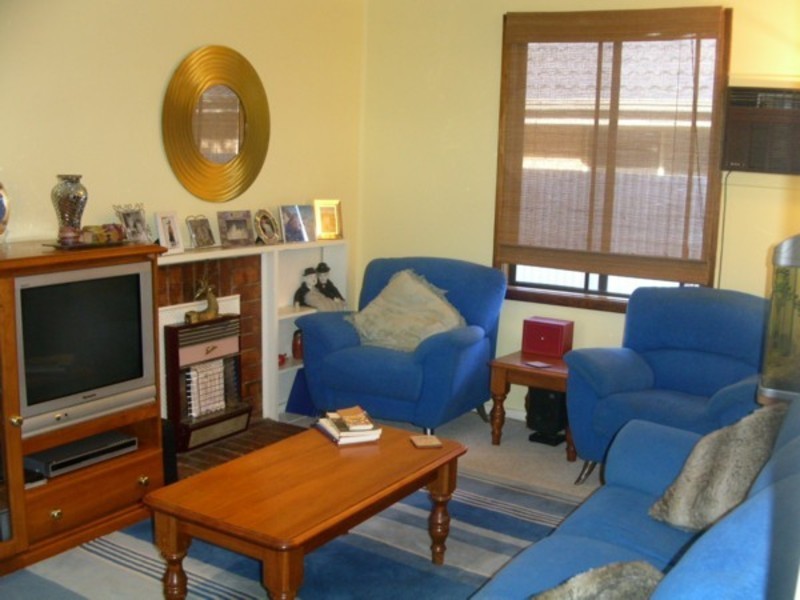 10 Somerset Avenue, Clearview SA 5085