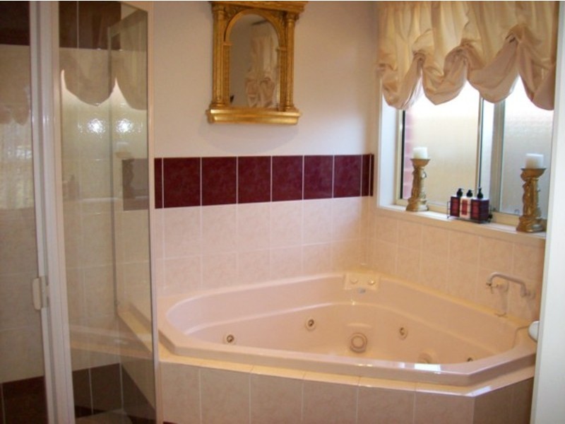 103 President Avenue, Andrews Farm SA 5114