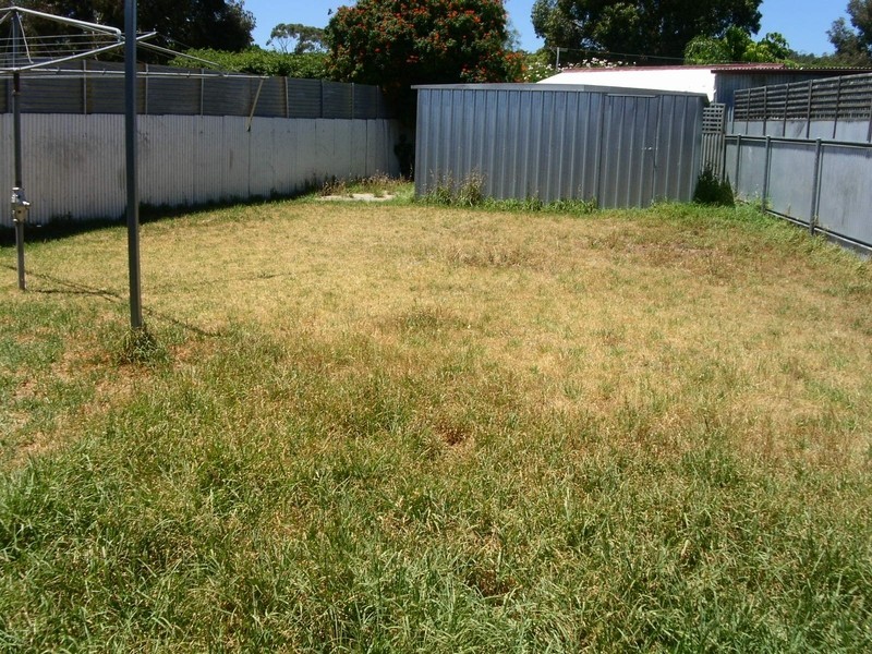 4 Shannon Street, Elizabeth East SA 5112