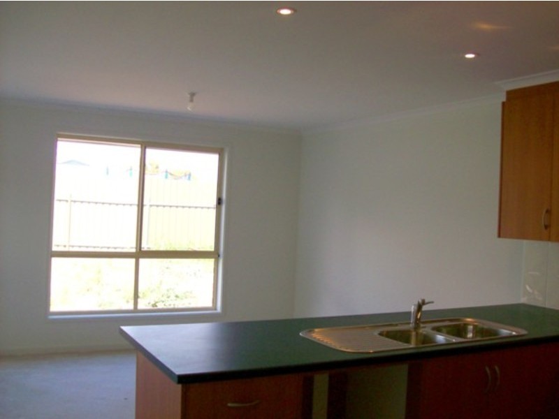 15B Gumbrae Avenue, Salisbury Downs SA 5108