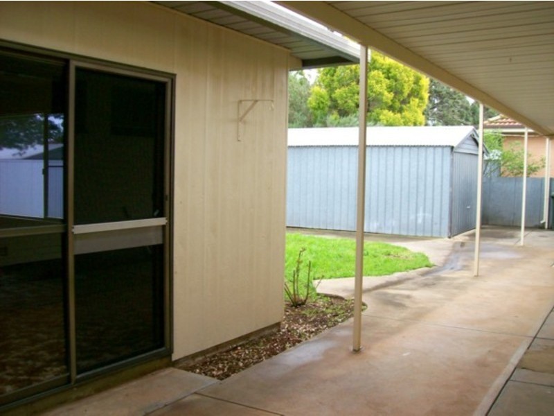 33 Daphne Road, Salisbury East SA 5109