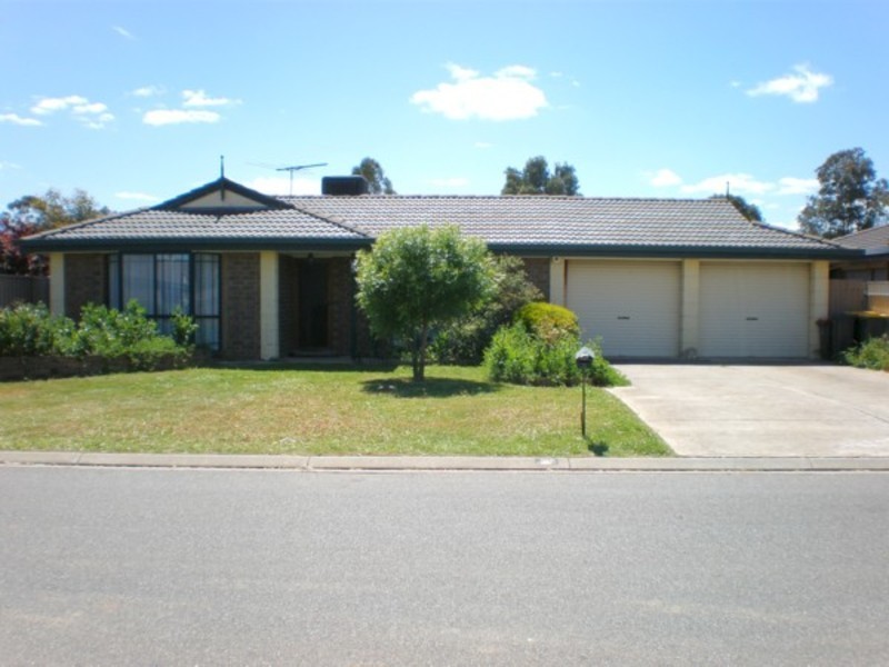 2 Riva Court, Paralowie SA 5108