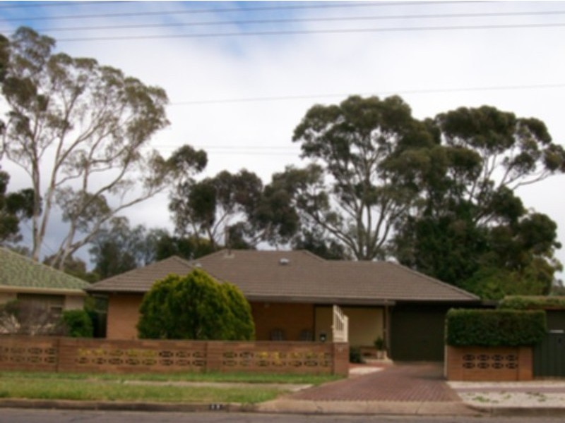 17 Daphne Road, Salisbury East SA 5109