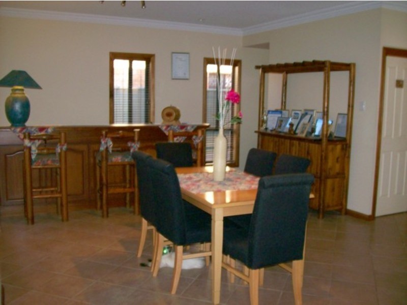 47 Lomond Circuit, Mawson Lakes SA 5095