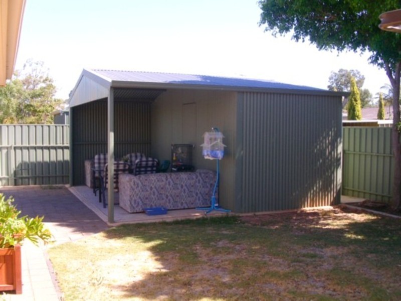11 Hughes Street, Andrews Farm SA 5114