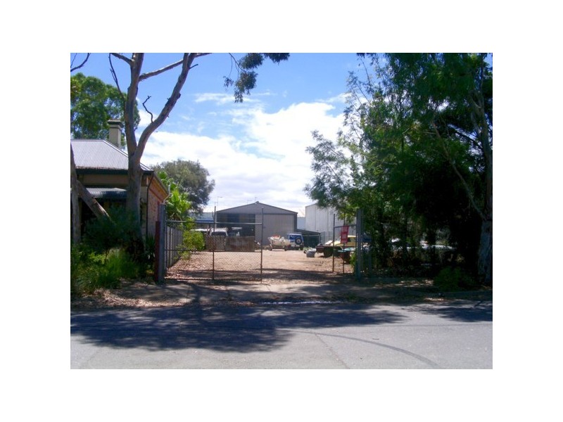 10 Lipson Street, Port Adelaide SA 5015