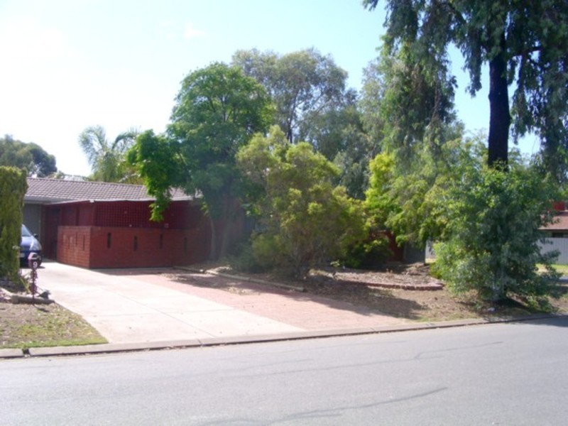 9 Newman Avenue, Paralowie SA 5108