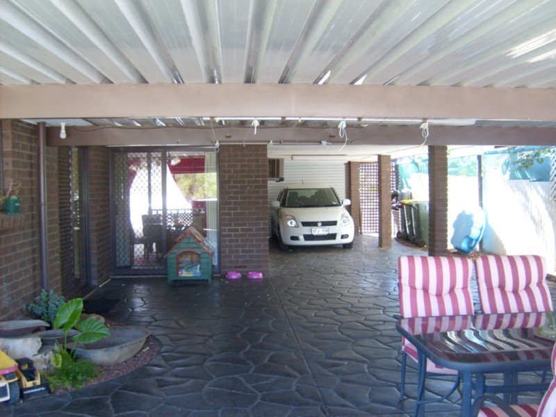 12 Kosmina Crescent, Hillbank SA 5112