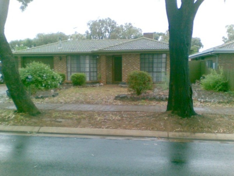 32 Bermudez Crescent, Paralowie SA 5108