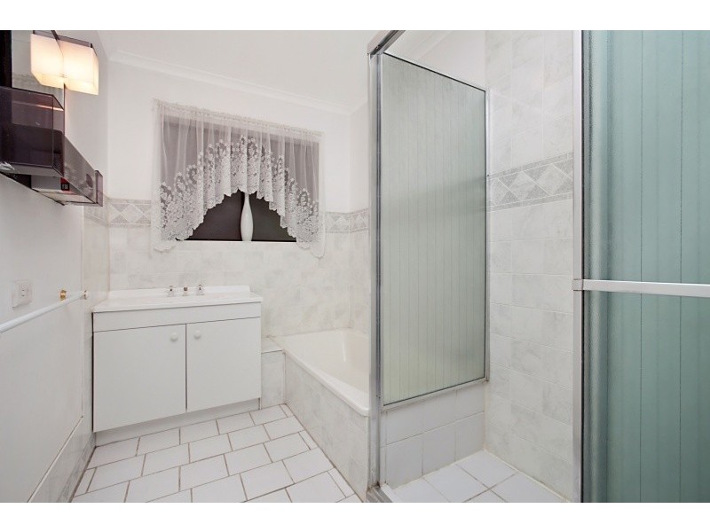 9 Woolaston Road, Salisbury Downs SA 5108