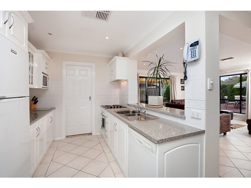 1 Riva Court, Paralowie SA 5108