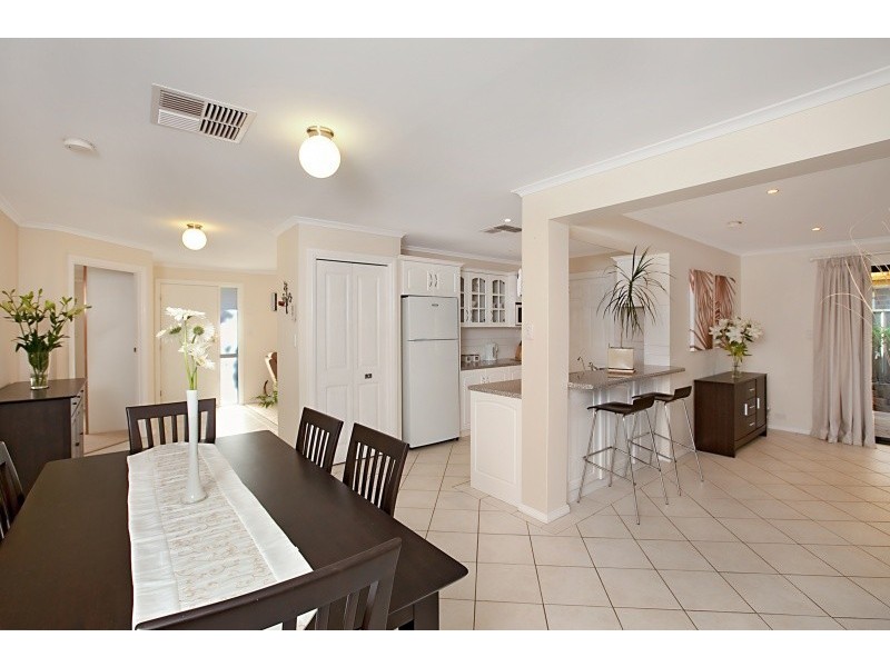 1 Riva Court, Paralowie SA 5108