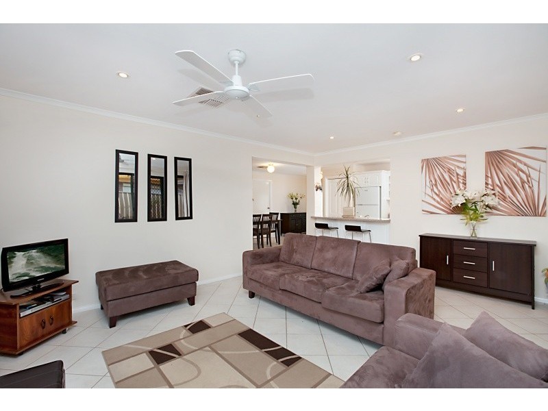 1 Riva Court, Paralowie SA 5108