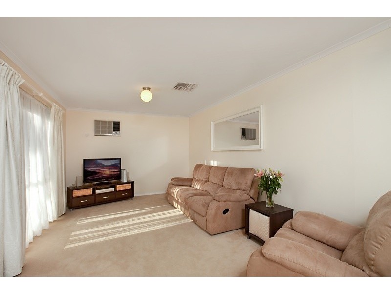 1 Riva Court, Paralowie SA 5108